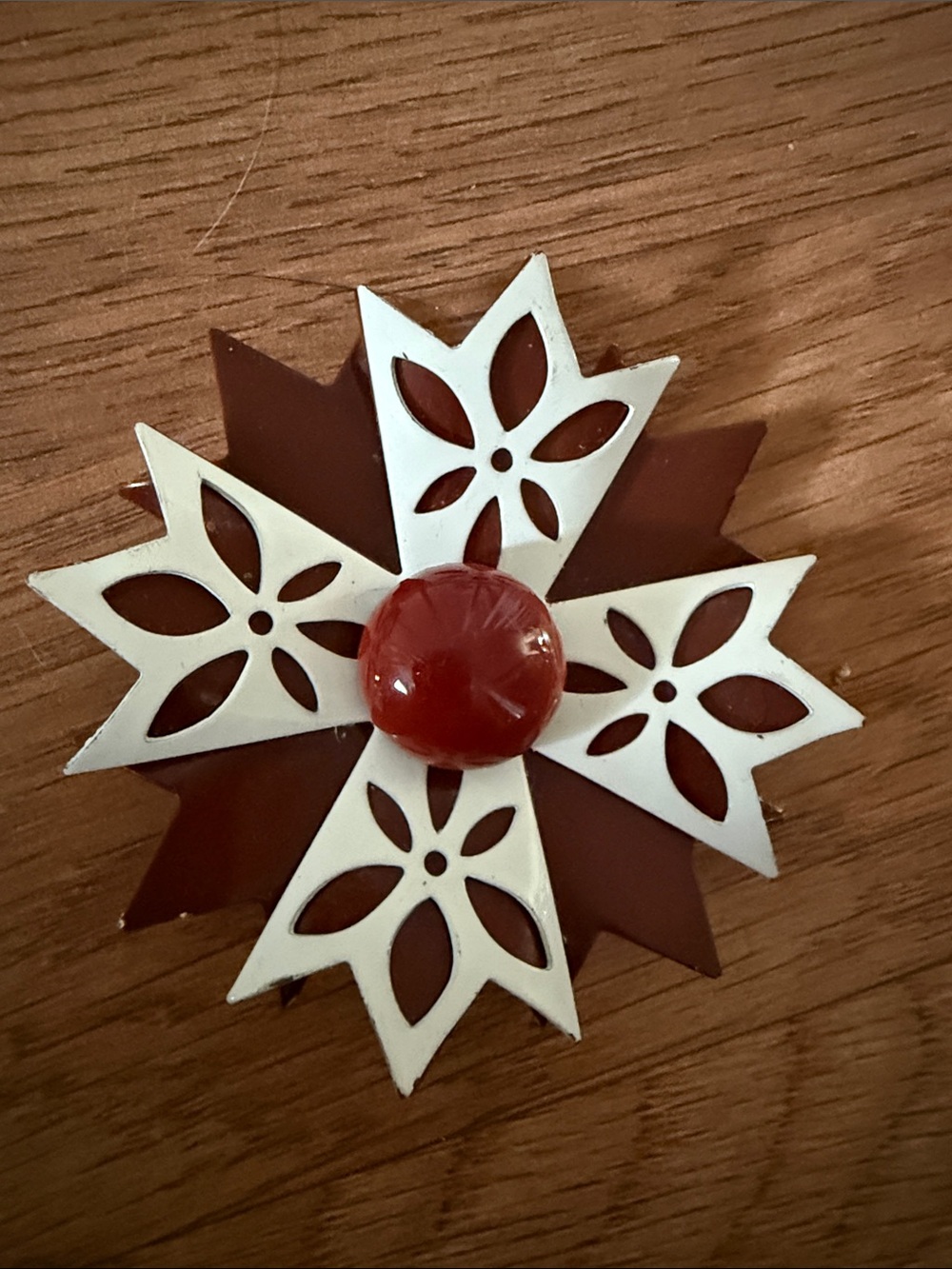 Holiday Starburst Ornament Pin in Rich Brown and white